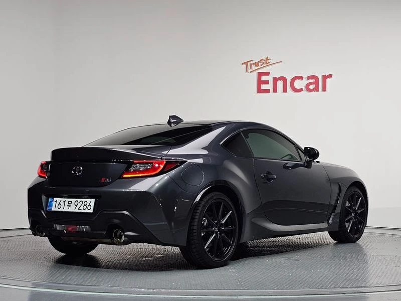 Toyota GT86 2.4 Manual, снимка 3 - Автомобили и джипове - 55662888