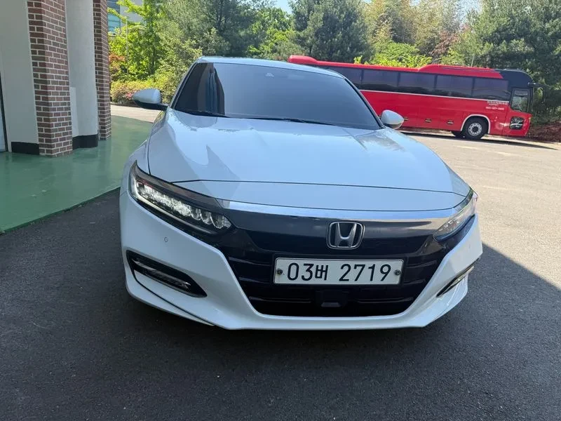 Honda Accord 10Th Generation 2.0 Hybrid Touring | Mobile.bg � ����������� 4
