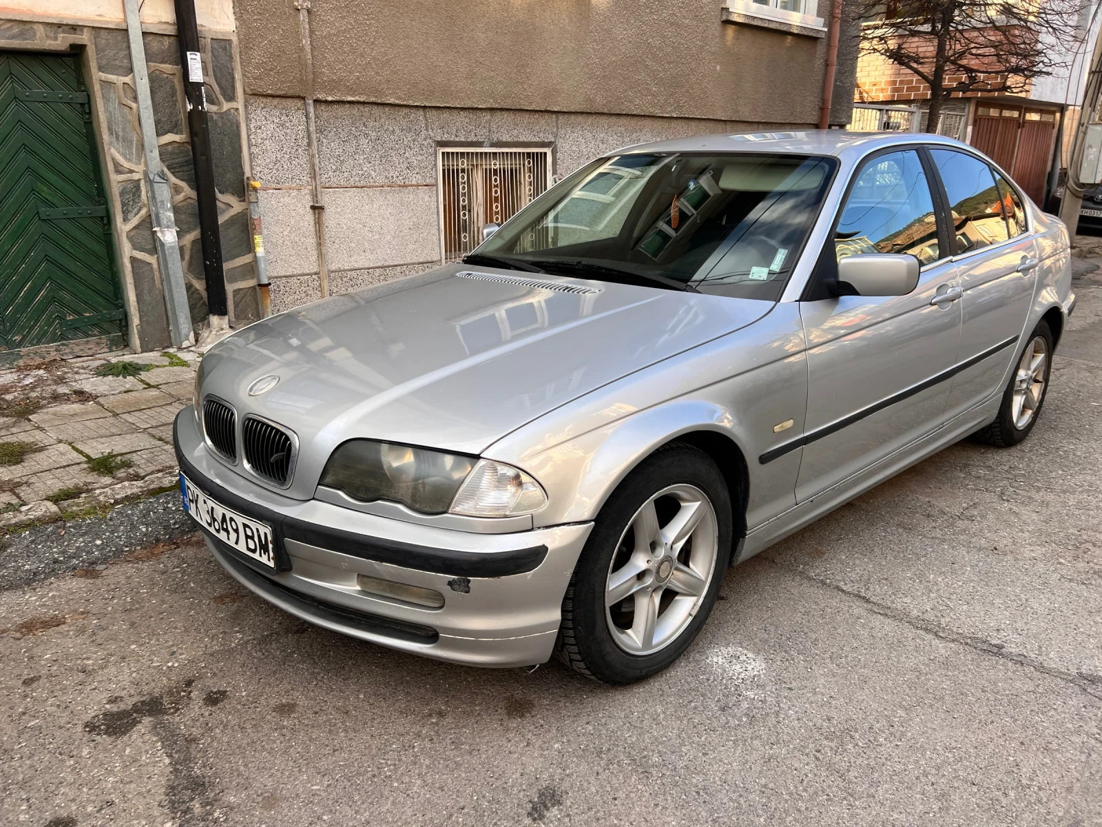 BMW 320, снимка 1