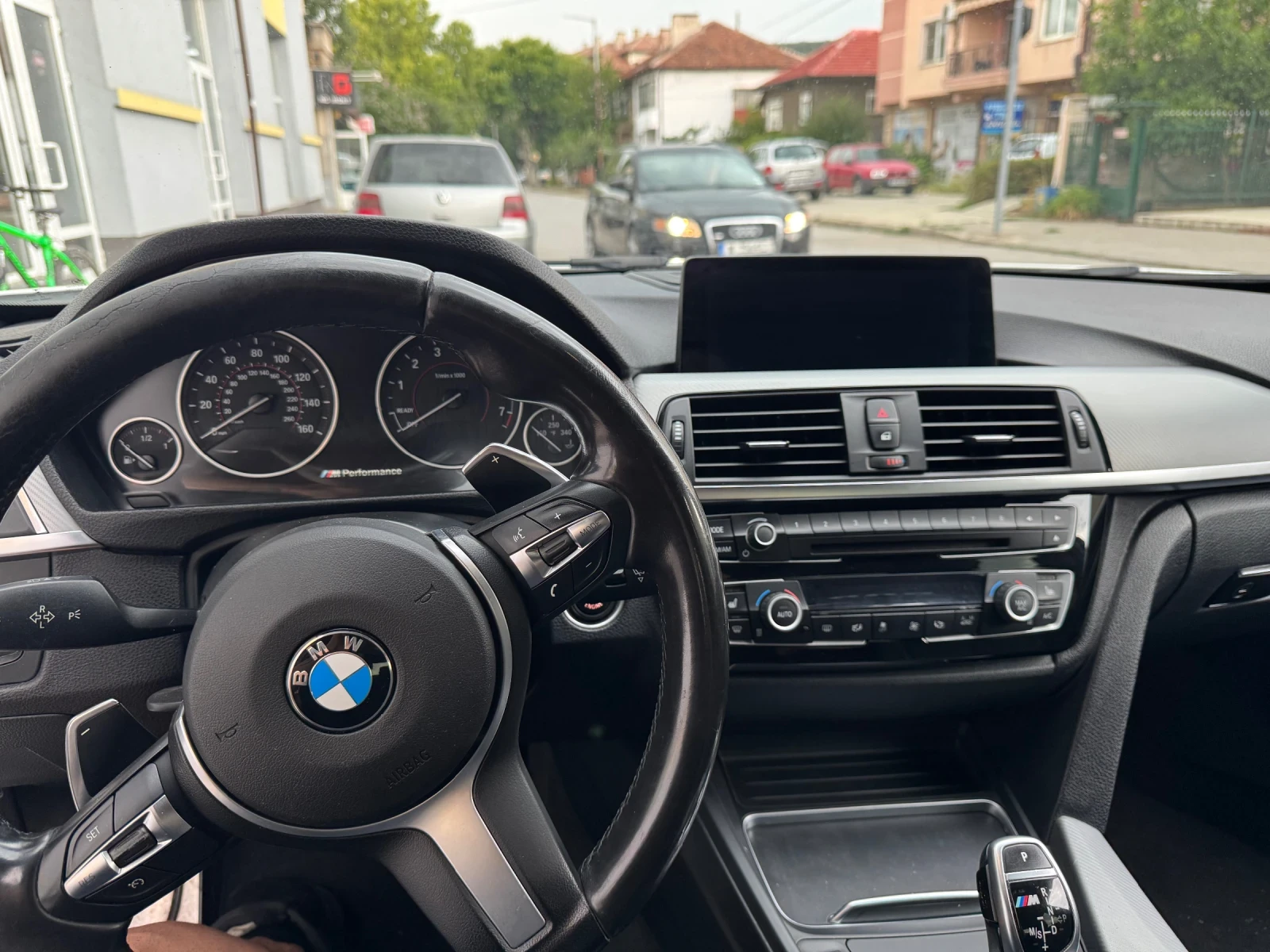 BMW 340  - изображение 7