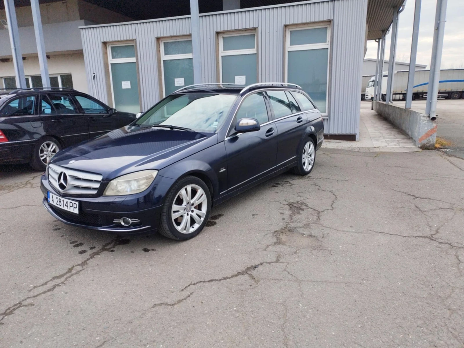 Mercedes-Benz C 220 Avangarde - изображение 2