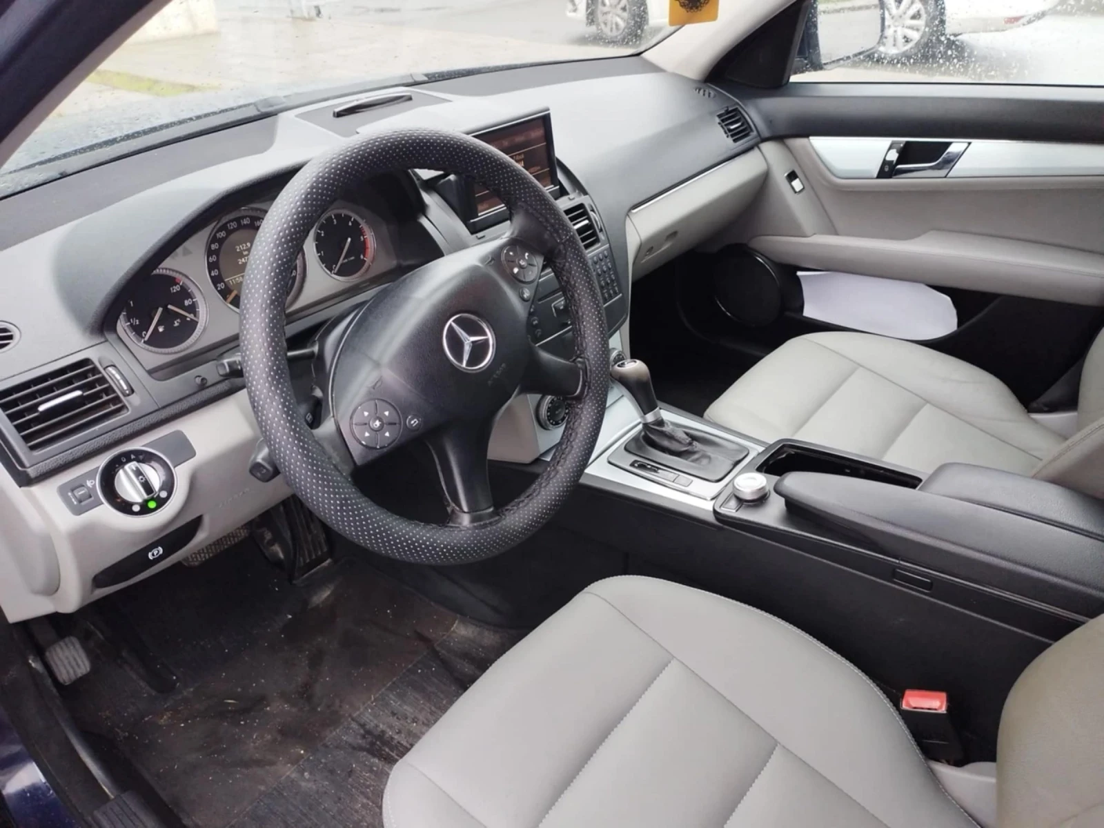 Mercedes-Benz C 220 Avangarde - изображение 7