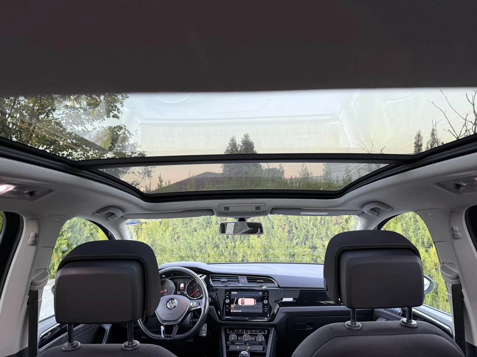 VW Touran 2.0TDI-150к.с./6+ 1 | Mobile.bg — изображение 8