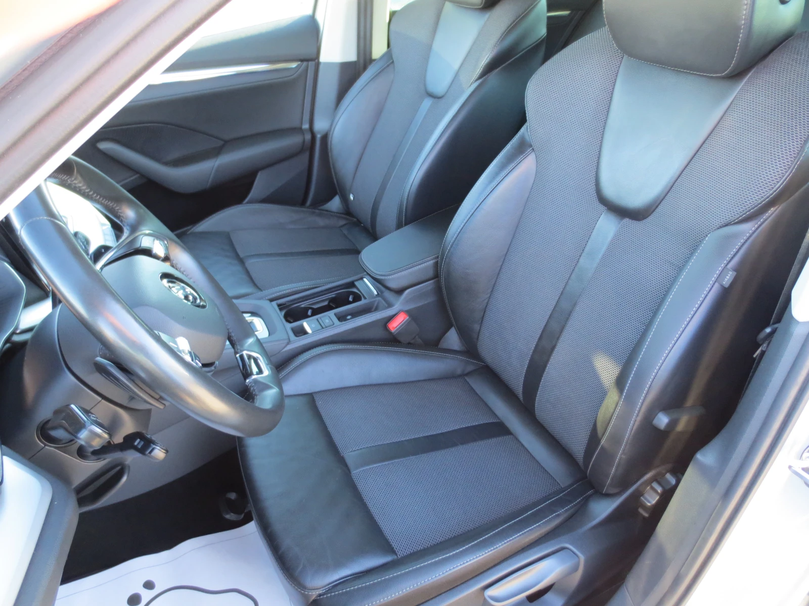 Skoda Octavia 1.5 G-TEC METAH - изображение 10