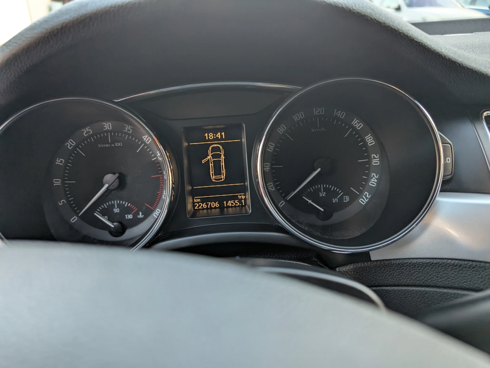 Skoda Superb | Mobile.bg   7