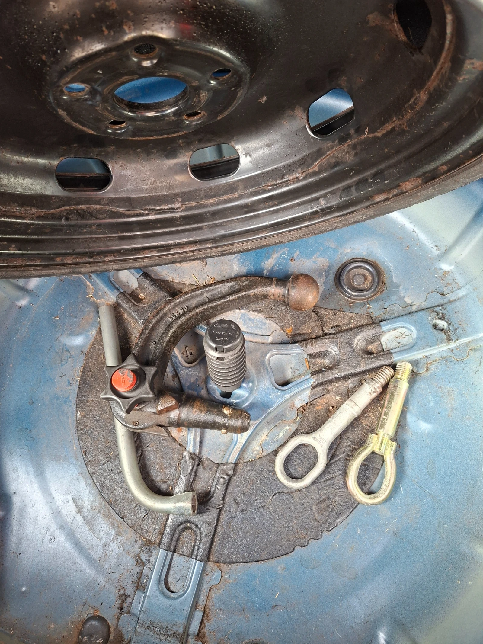 VW Golf 2.0 TDi - изображение 7