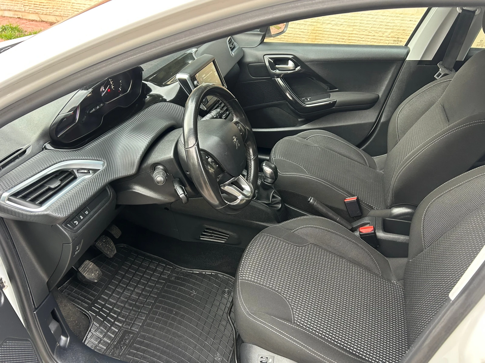 Peugeot 208 1, 6GT LINE BLUE HDI | Mobile.bg � ����������� 9