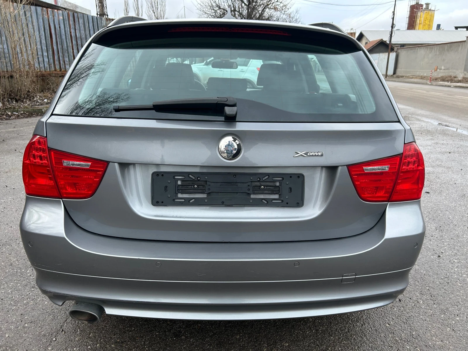 BMW 320 2.0 D Xdrive - изображение 5