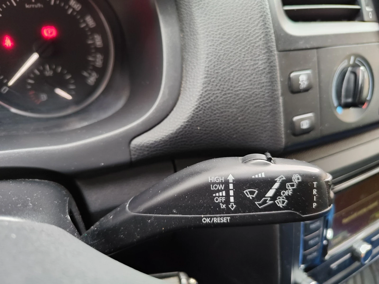 Skoda Fabia, снимка 9 - Автомобили и джипове - 53826042