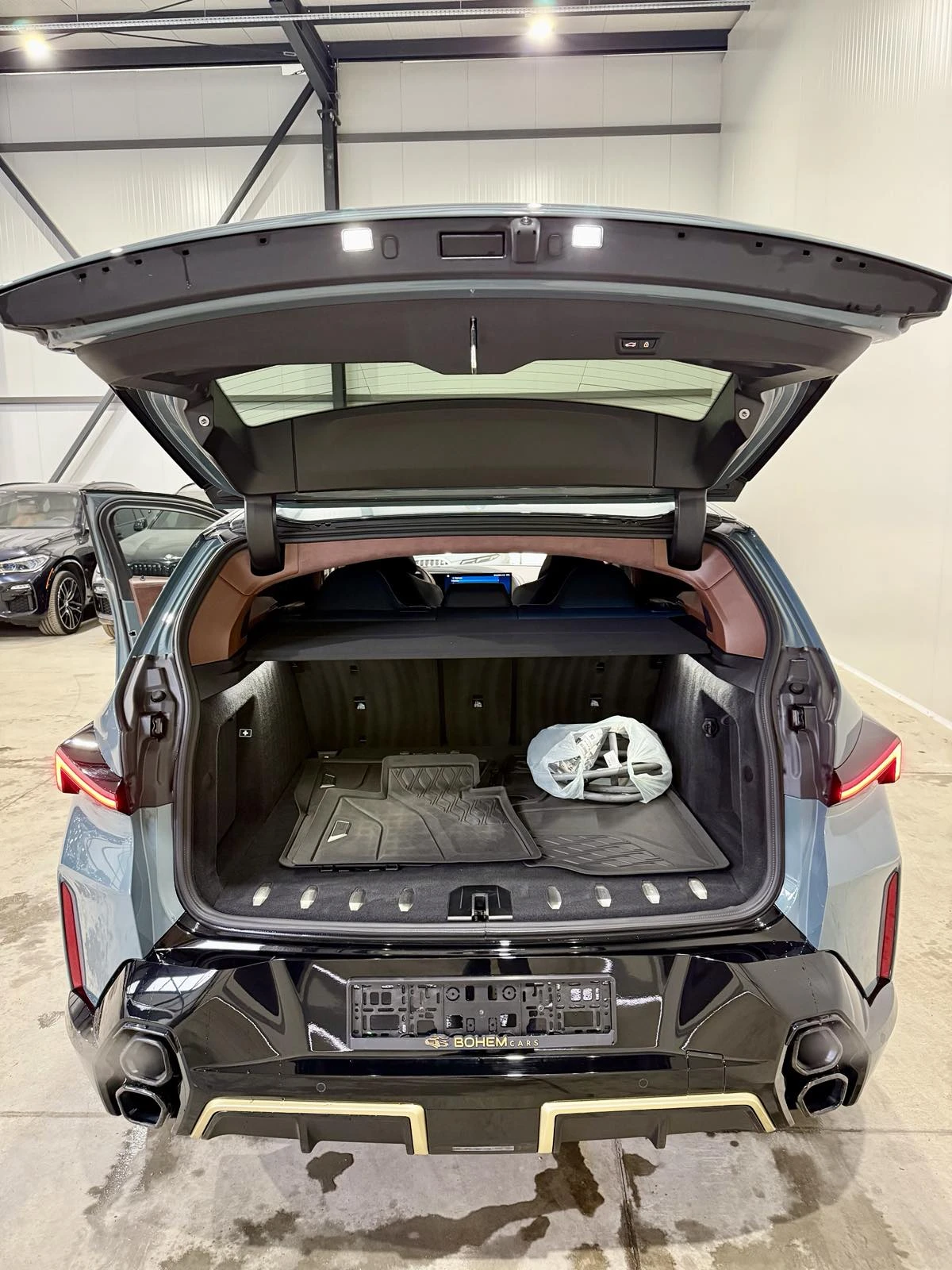 BMW XM | Mobile.bg � ����������� 17