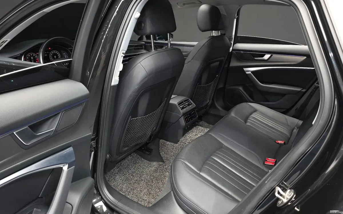 Audi A6 45 TFSI Cam360* Panorama Vented Seat, снимка 12 - Автомобили и джипове - 54722560
