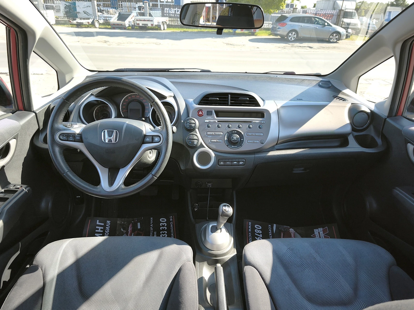 Honda Jazz 1.4i AUTOMATIC EURO5 , снимка 8 - Автомобили и джипове - 55120110
