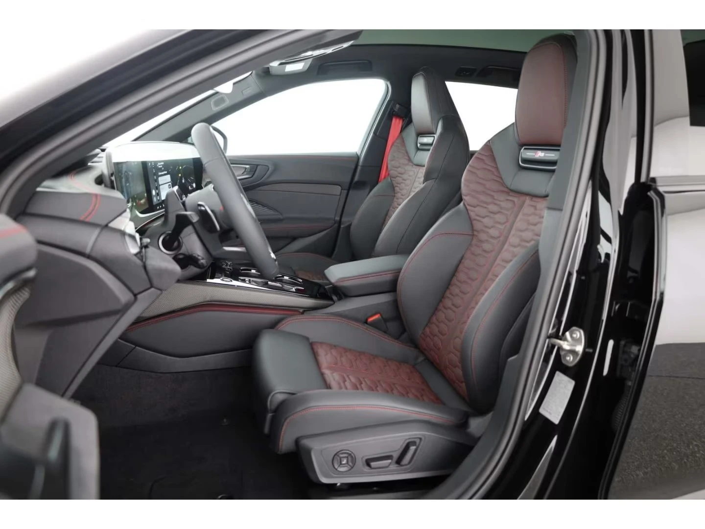Audi Rs5 Avant* 2026* B&O* HuD* Pano, снимка 9 - Автомобили и джипове - 55241345
