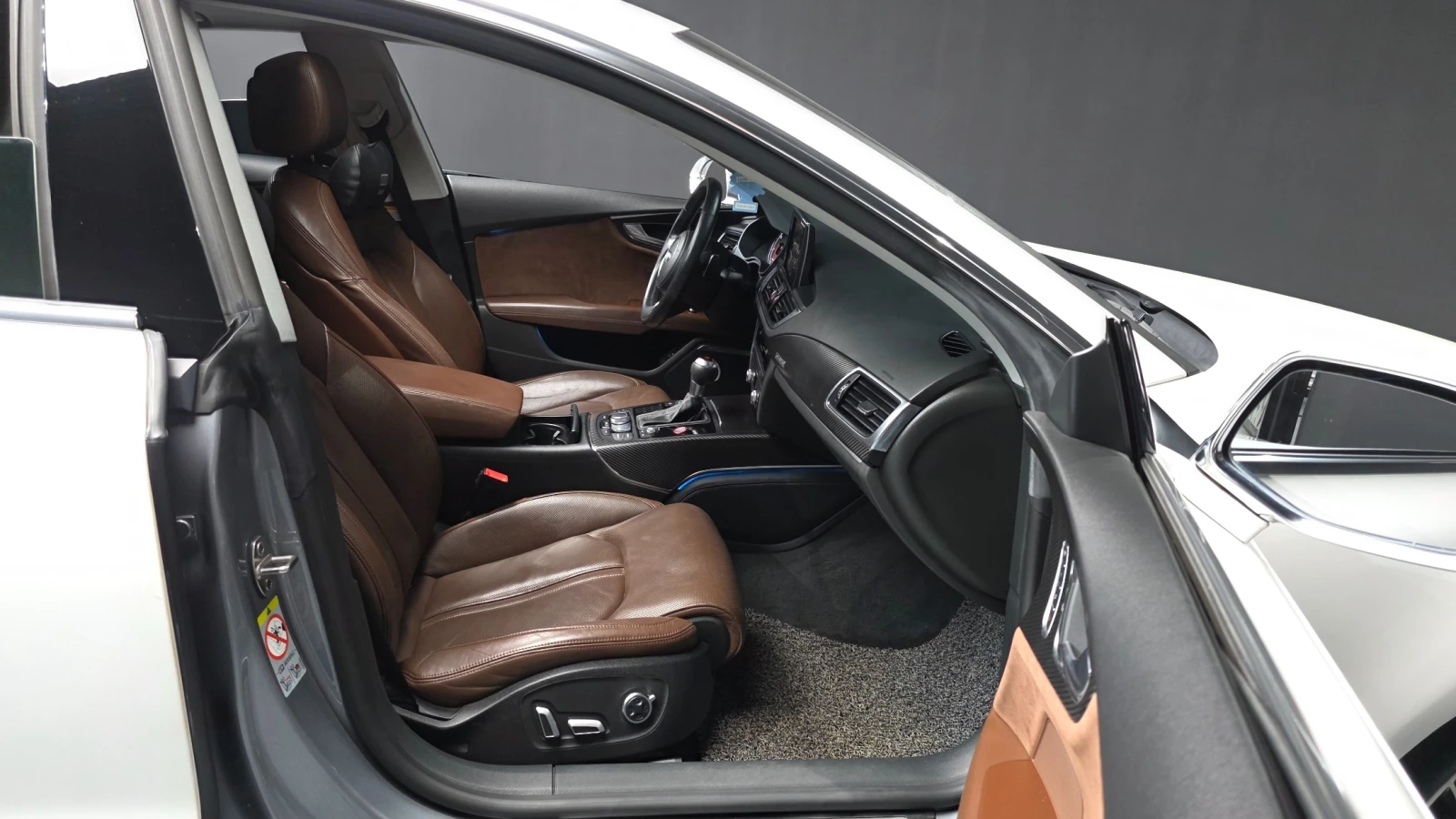 Audi A7 3.0 55TDI Quattro Premium , снимка 8 - Автомобили и джипове - 55296522