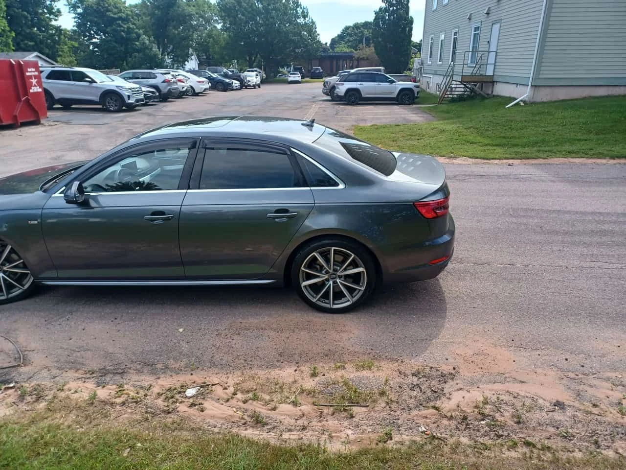 Audi A4 Technik * CARFAX * БЕЗ ПЪРВОНАЧАЛНА ВНОСКА, снимка 4 - Автомобили и джипове - 55310809