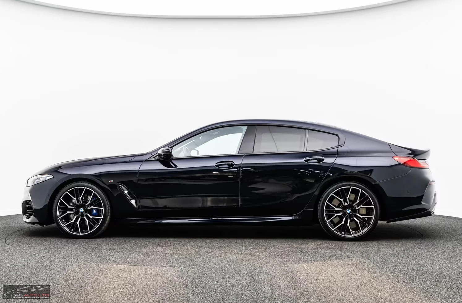 BMW 850 xDRIVE/530HP/GRAN COUPE/LASER/ACC/HUD/360/739z, снимка 3 - Автомобили и джипове - 55655676