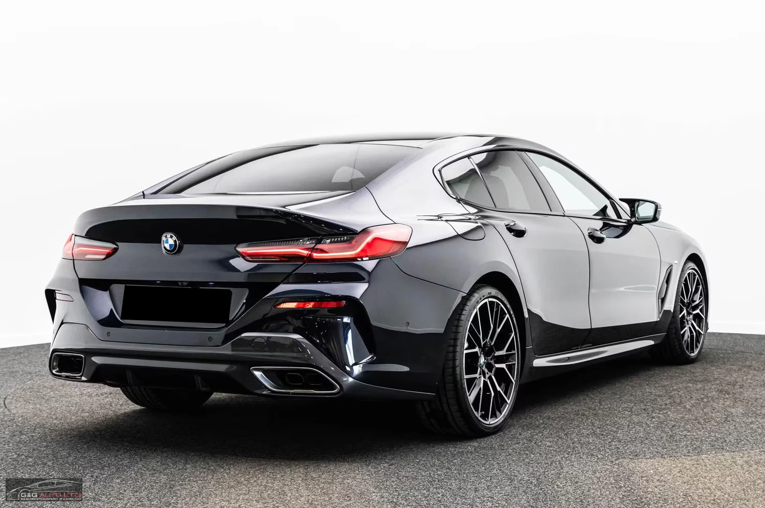 BMW 850 xDRIVE/530HP/GRAN COUPE/LASER/ACC/HUD/360/739z, снимка 7 - Автомобили и джипове - 55655676