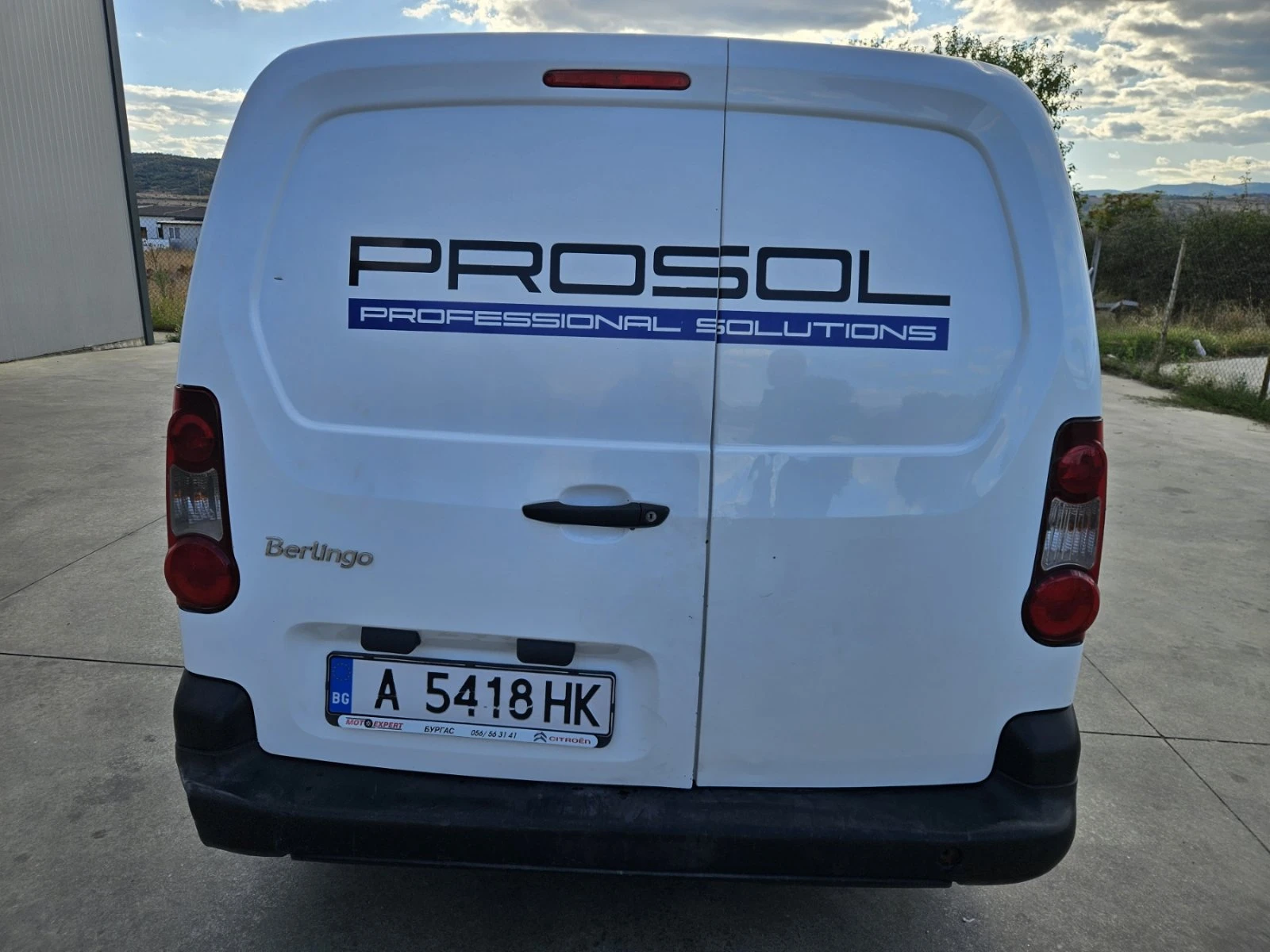 Citroen Berlingo 1.6 HDI, снимка 4 - Автомобили и джипове - 56219055