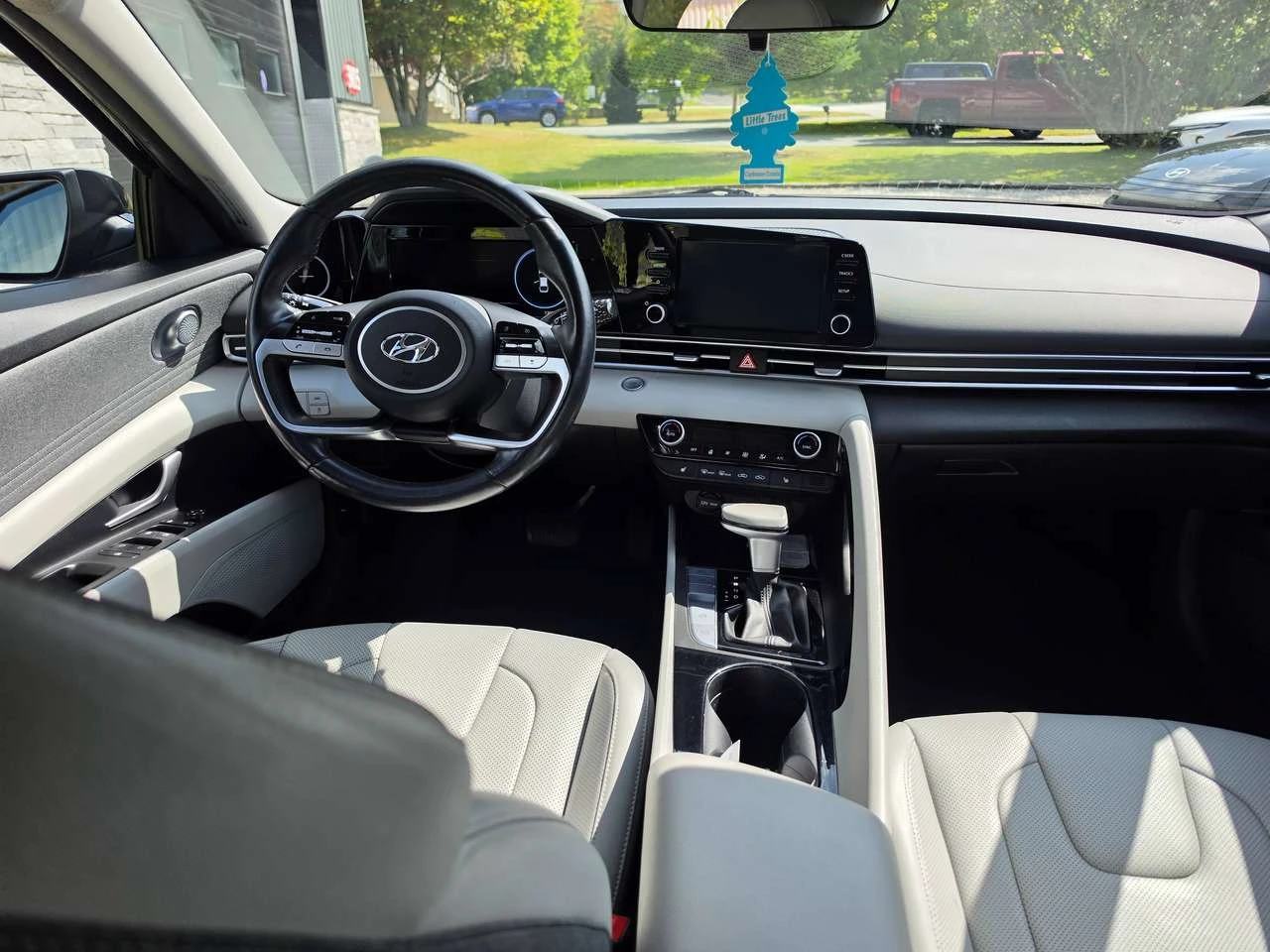 Hyundai Elantra Ultimate | Mobile.bg � ����������� 2