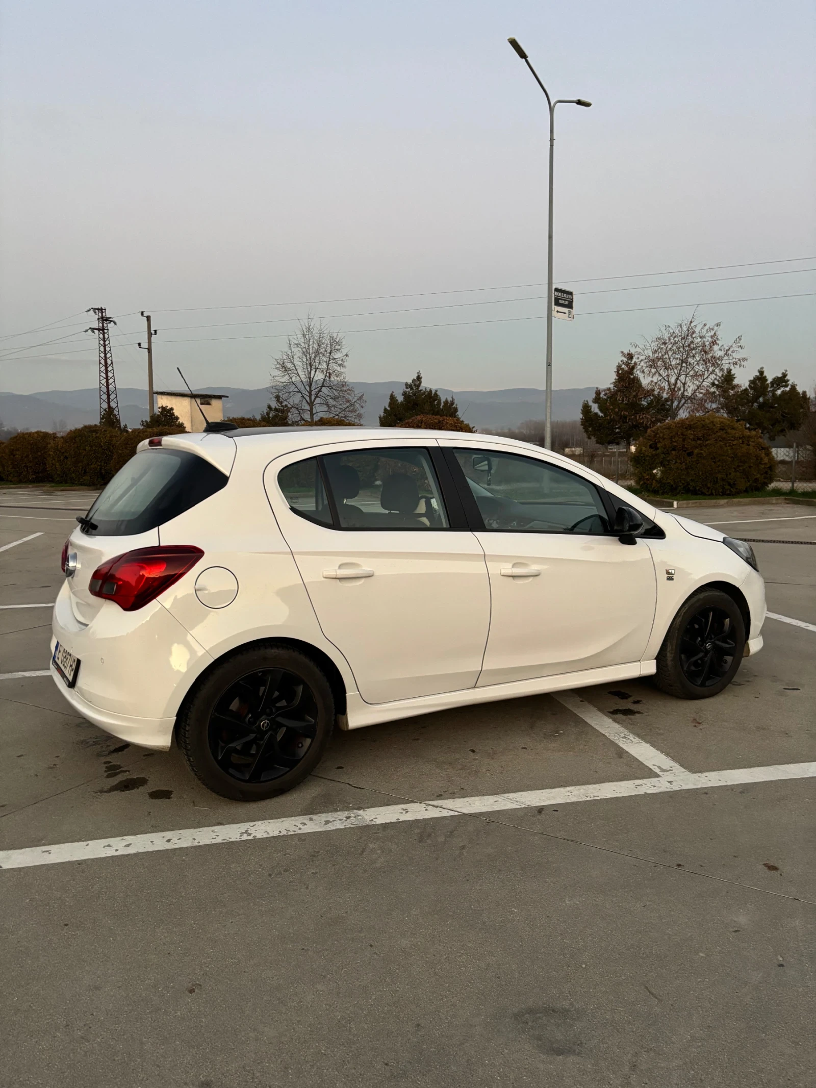 Opel Corsa E, снимка 5 - Автомобили и джипове - 56654178
