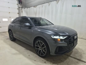 ������ Audi Q8