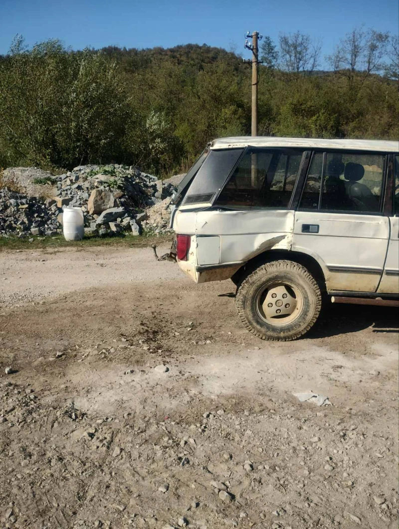 Land Rover Range rover Classic, снимка 4 - Автомобили и джипове - 47377151