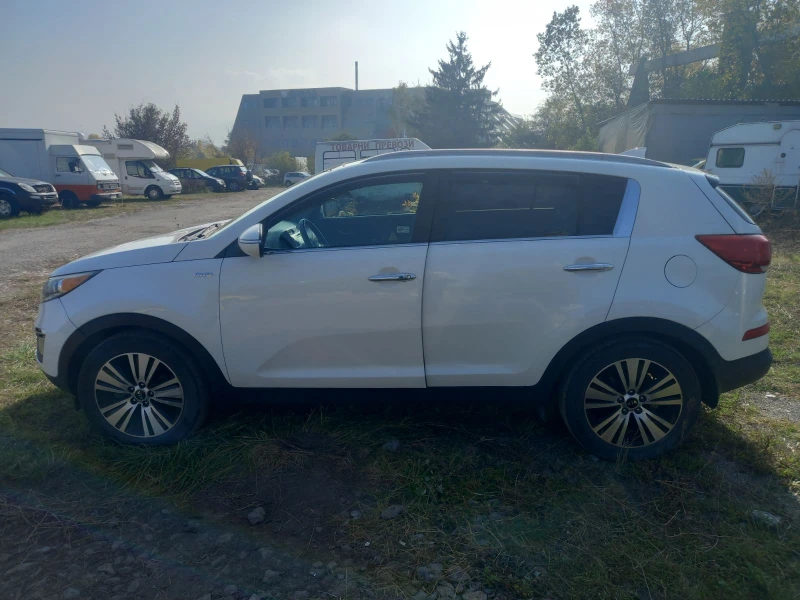 Kia Sportage, снимка 3 - Автомобили и джипове - 47822099