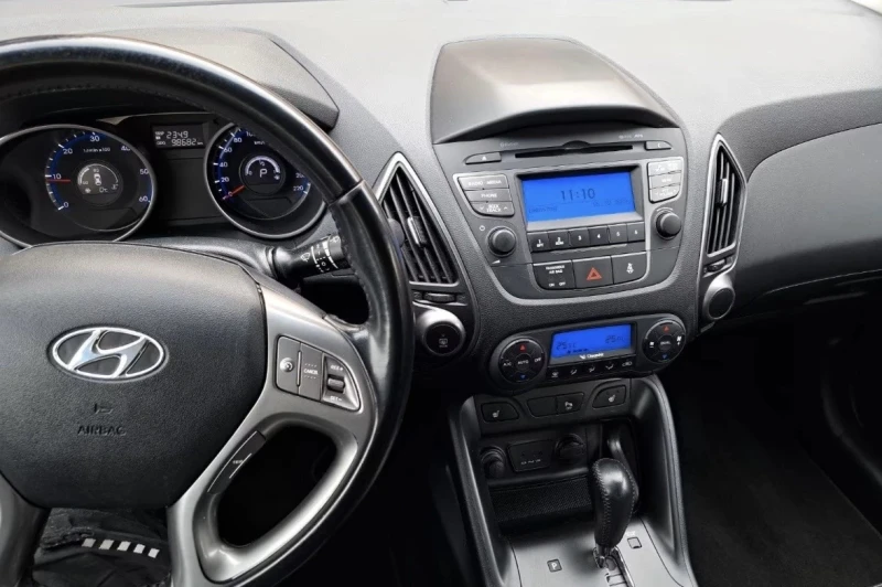 Hyundai IX35, снимка 8 - Автомобили и джипове - 52836213
