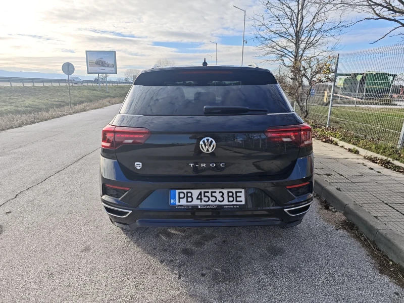 VW T-Roc 1.5 TSI R-Line, снимка 5 - Автомобили и джипове - 53129984