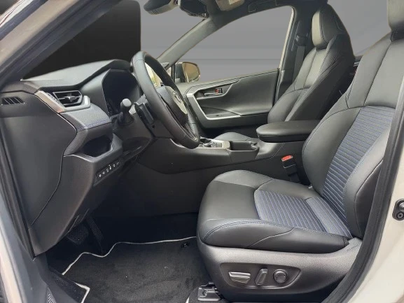 Toyota Rav4 2.5 4×4 Hybrid = NEW = Style Edition Гаранция - изображение 4