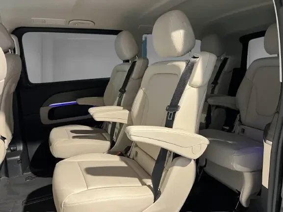 Mercedes-Benz EQV 300 Long = Avantgarde = Гаранция, снимка 14 - Автомобили и джипове - 53606267