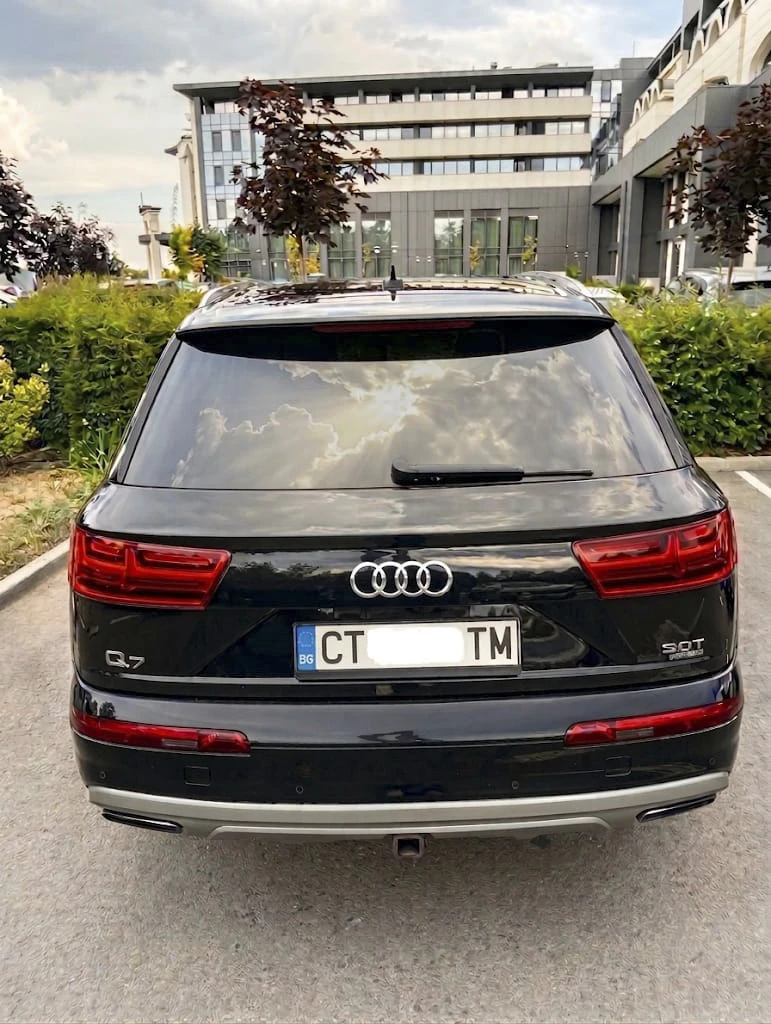 Audi Q7, снимка 4 - Автомобили и джипове - 55973527