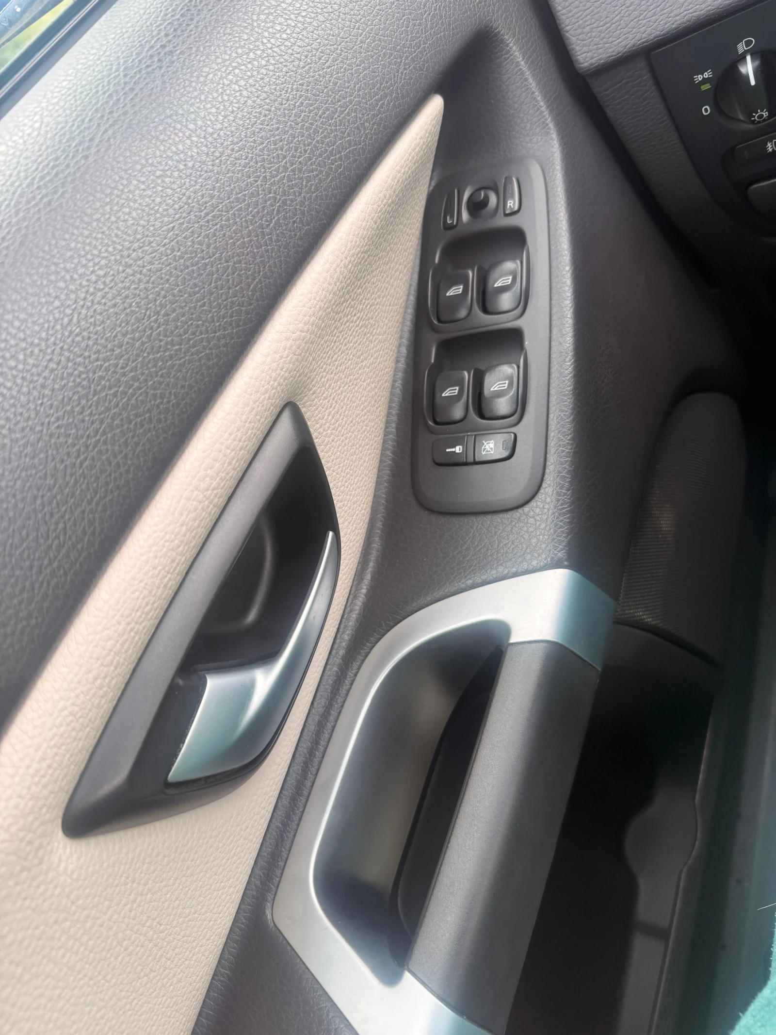 Volvo Xc90 AWD | 102 032 км | R-design | Автоматик | , снимка 11 - Автомобили и джипове - 50648017