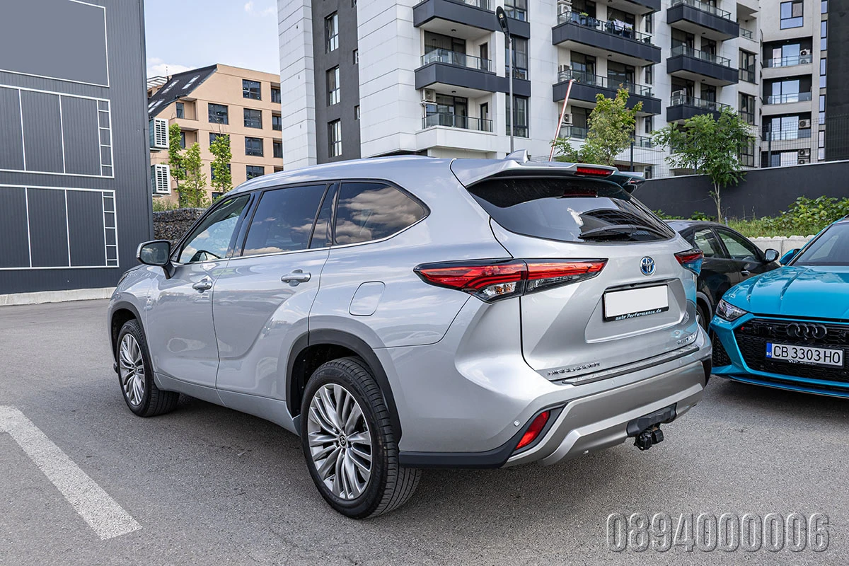 Toyota Highlander Hybrid 4x4 - изображение 6