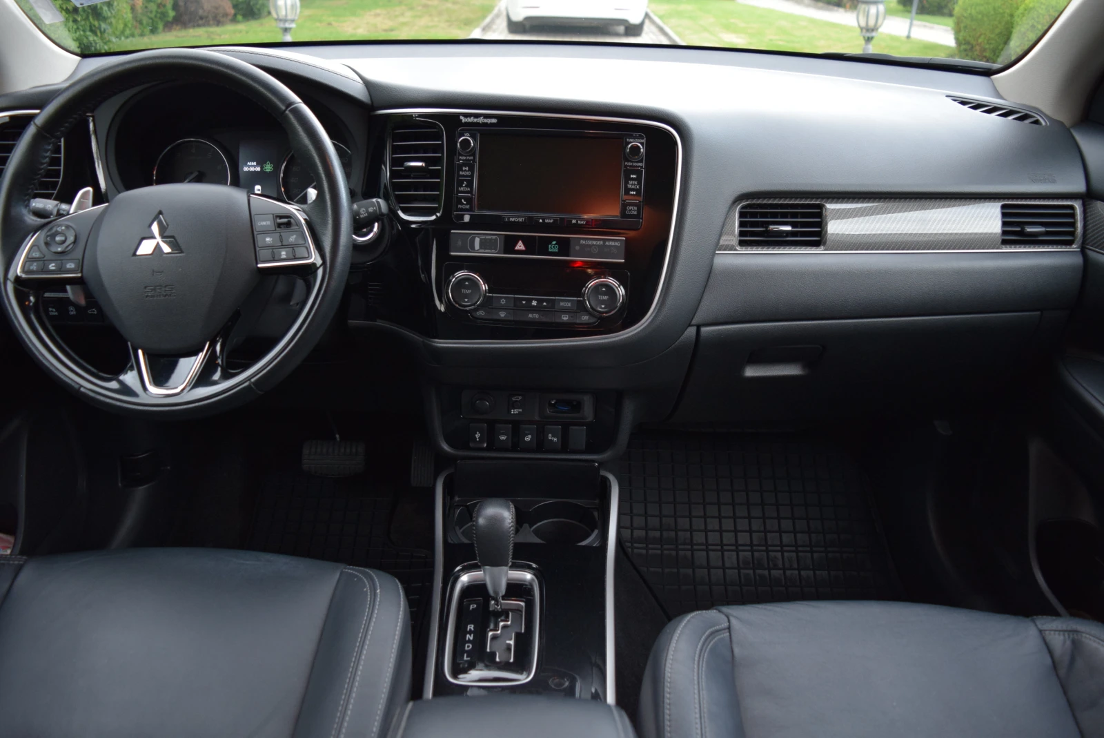 Mitsubishi Outlander In-Style+ Edition 4WD - изображение 9