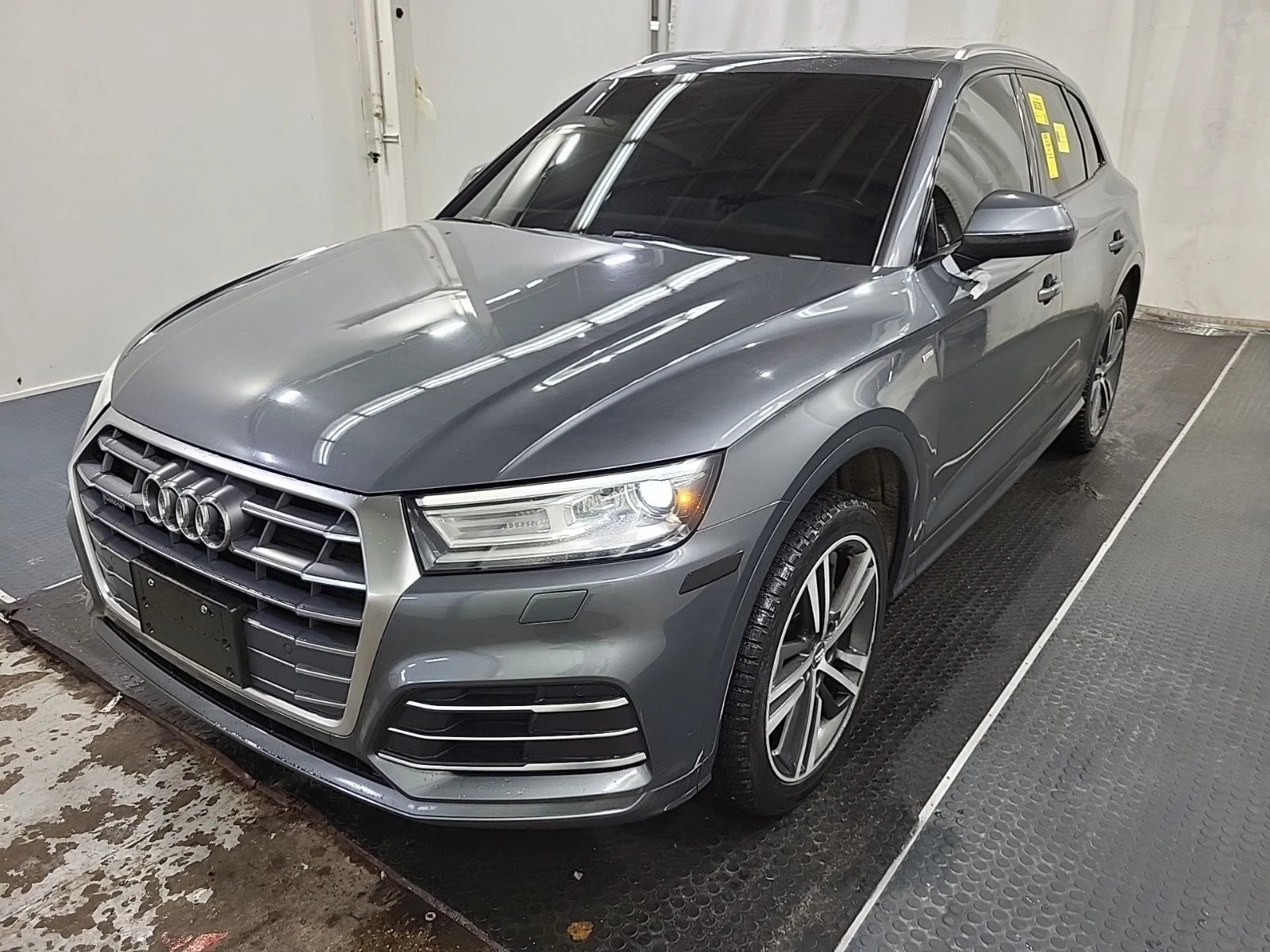 Audi Q5 PROGRESSIV С РЕГИСТРАЦИЯ & АВТО КРЕДИТ