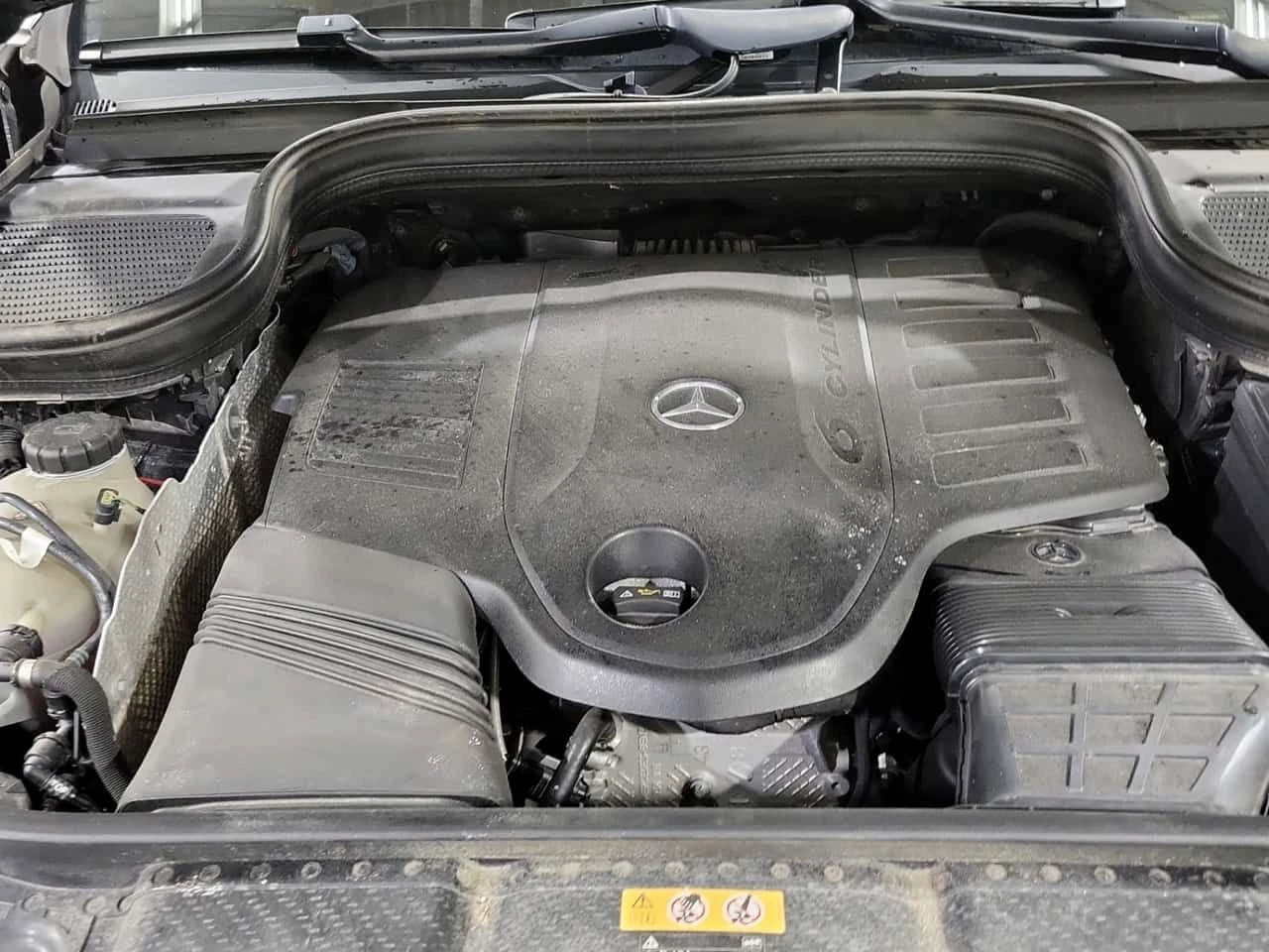 Mercedes-Benz GLS 450  /DISTRONIC/360/BURMESTER/CARFAX/PANO/NAVI , снимка 16 - Автомобили и джипове - 54185734