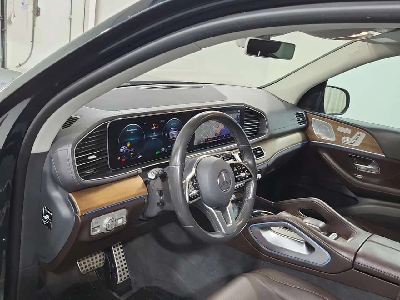 Mercedes-Benz GLS 450  /DISTRONIC/360/BURMESTER/CARFAX/PANO/NAVI , снимка 10 - Автомобили и джипове - 54185734