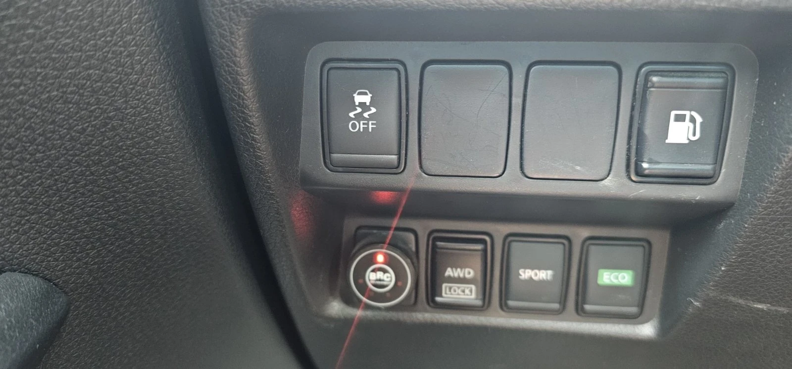 Nissan X-trail ROGUE 2.5 4x4, снимка 10 - Автомобили и джипове - 55100854