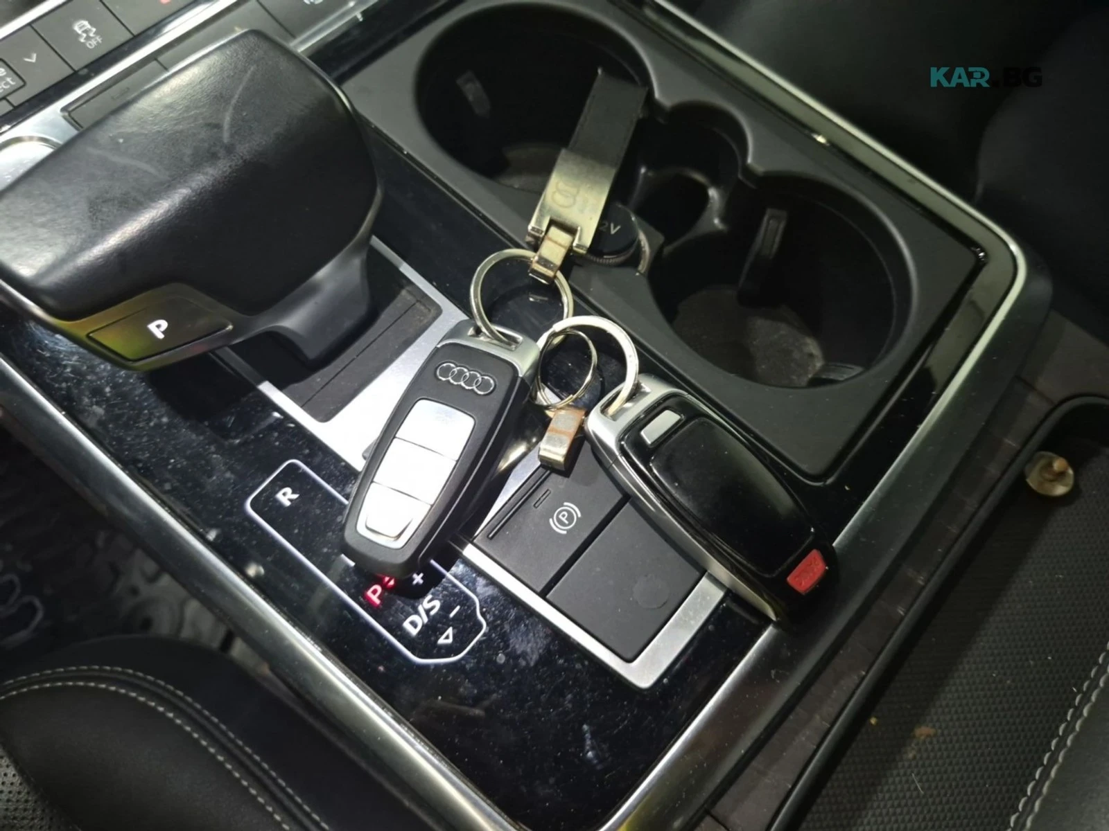 Audi Q8 55TFSI / PROGRESSIV / DISTRONIC / ����� / �������� | Mobile.bg � ����������� 13