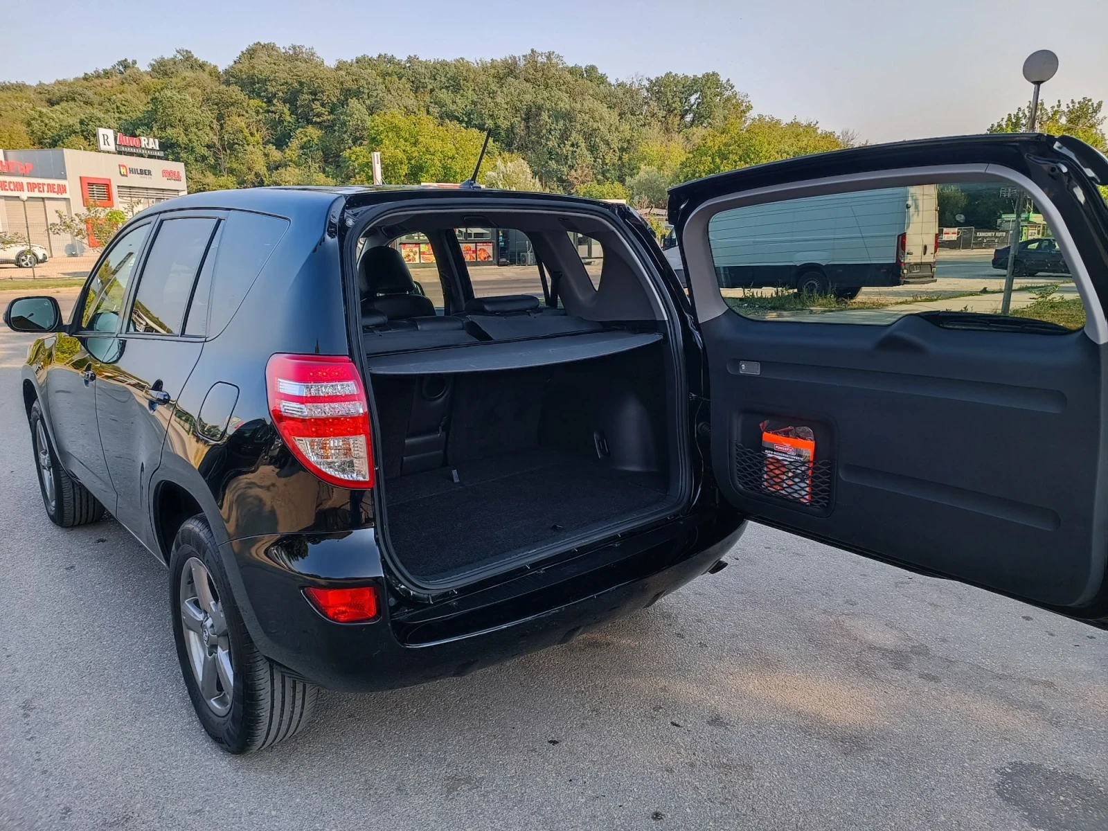 Toyota Rav4 2.0i-158кс-ШВЕЙЦАРИЯ-АВТОМАТ-4Х4-FACELIFT-NAVI, снимка 5 - Автомобили и джипове - 55713093