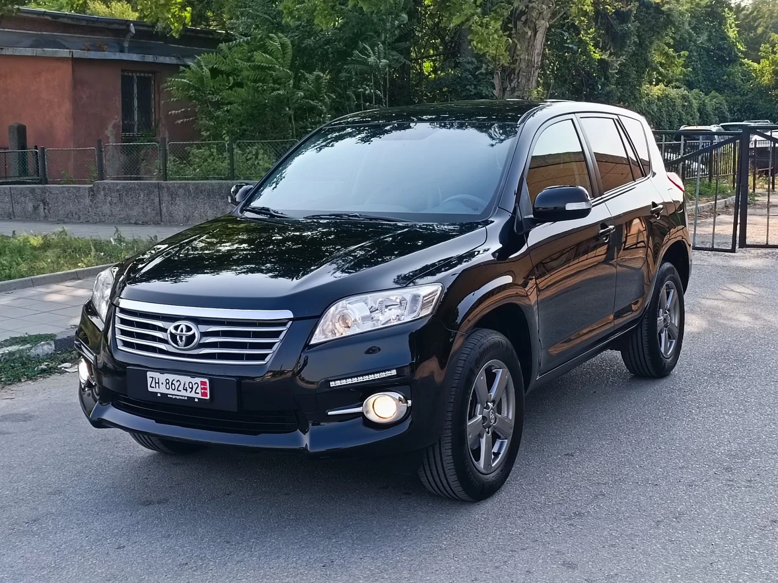 Toyota Rav4 2.0i-158кс-ШВЕЙЦАРИЯ-АВТОМАТ-4Х4-FACELIFT-NAVI, снимка 8 - Автомобили и джипове - 55713093