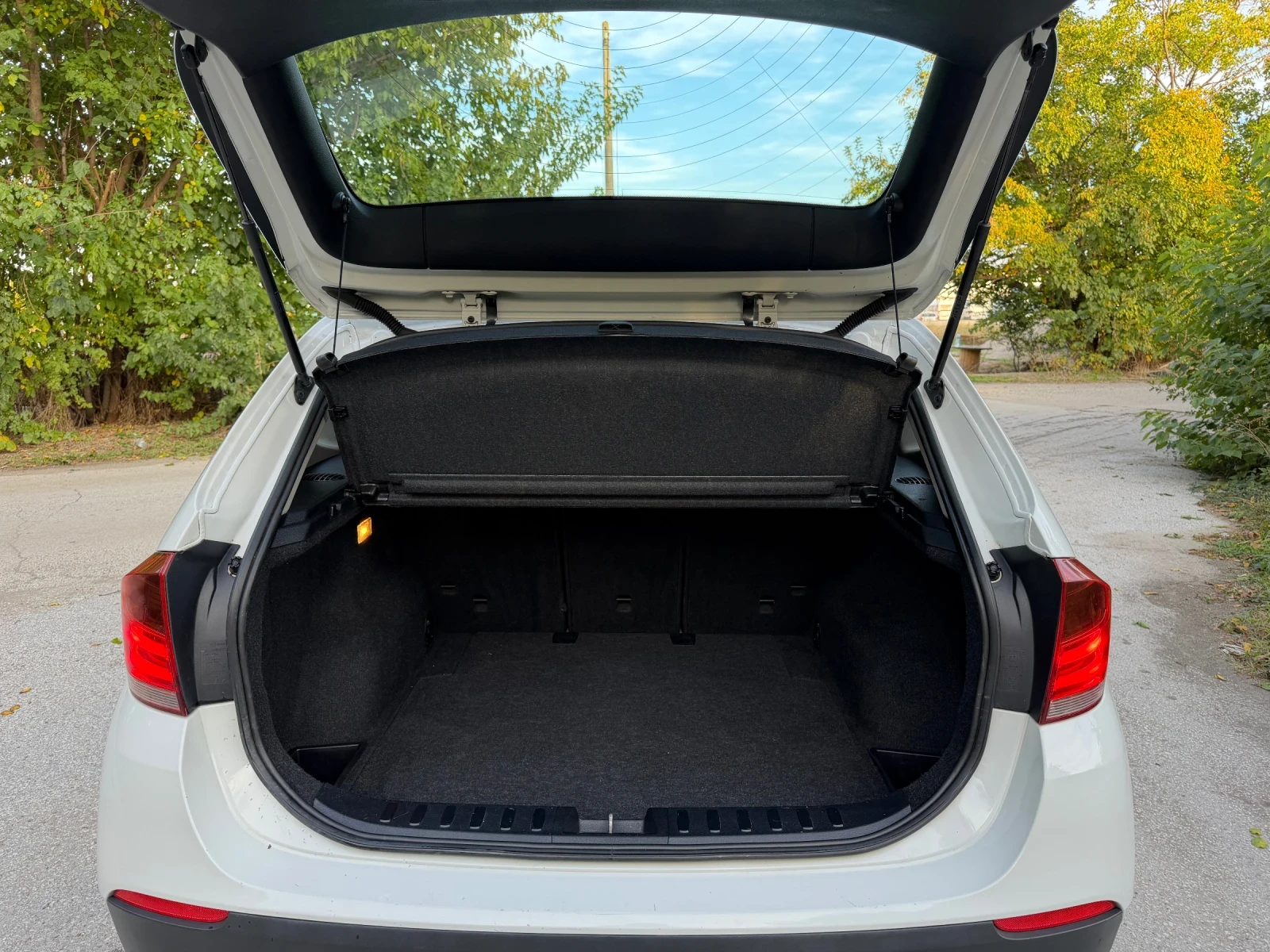 BMW X1 1.8D 4�4 ���� Led Xenon 2-����� 143�� 6-�� ������� | Mobile.bg � ����������� 9
