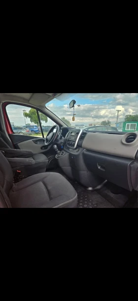 Обява за продажба на Renault Trafic !! Long !! + !! Теглич !! + 3 зонов Климатик ~29 999 лв. - изображение 10