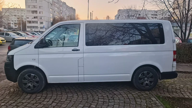 VW T5, снимка 4 - Бусове и автобуси - 52873341