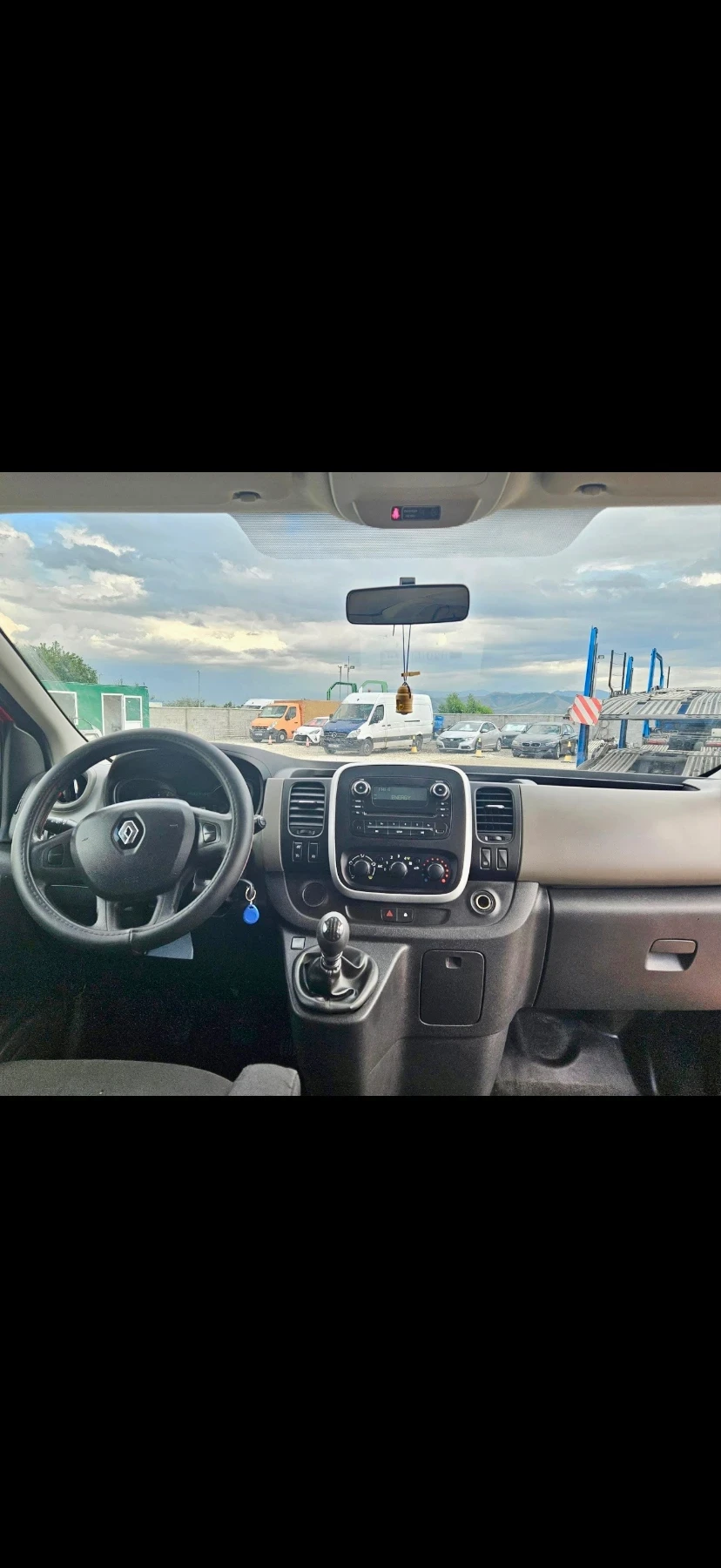 Renault Trafic !! Long !! + !! Теглич !! + 3 зонов Климатик - изображение 8