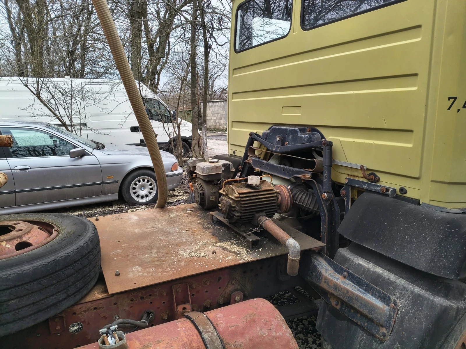 Mercedes-Benz 814 ЦИСТЕРНА ШАХТИ ВАКУМ, снимка 4 - Камиони - 53959904