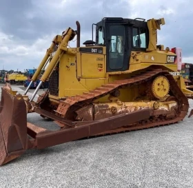 Булдозер Cat D6T, снимка 1