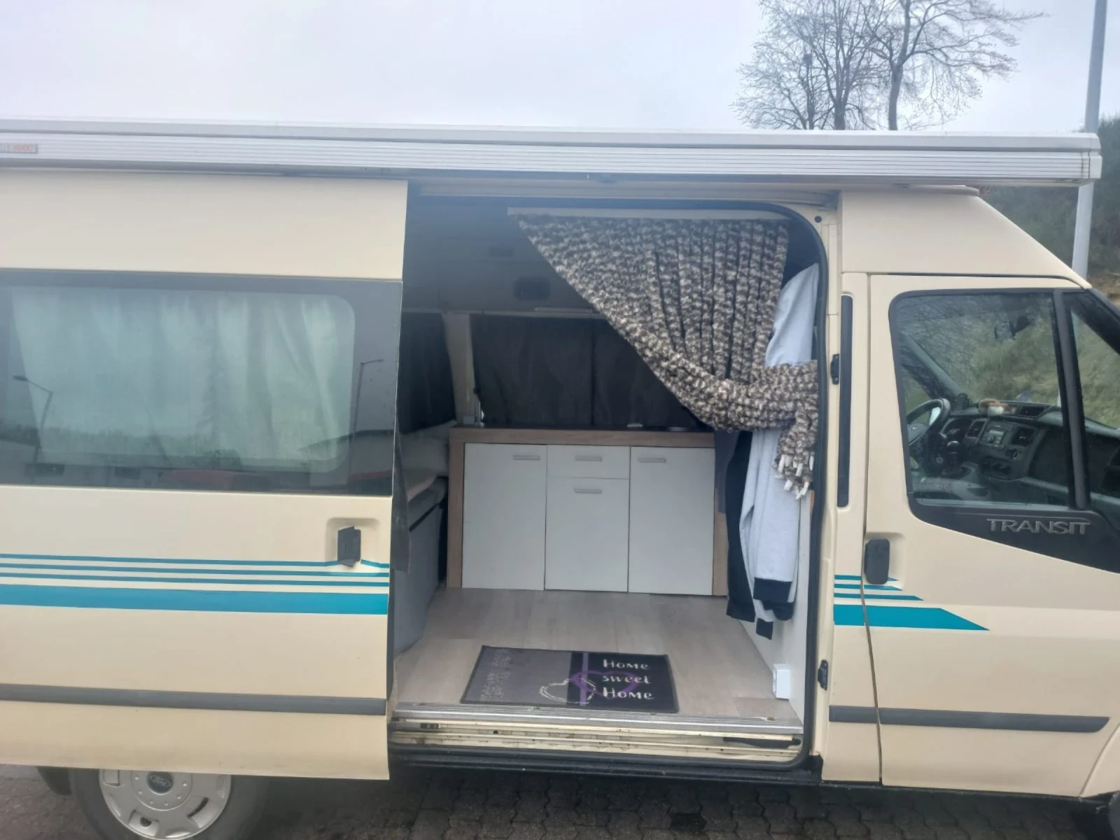 Кемпер Ford Transit Германия , снимка 5 - Каравани и кемпери - 54449063