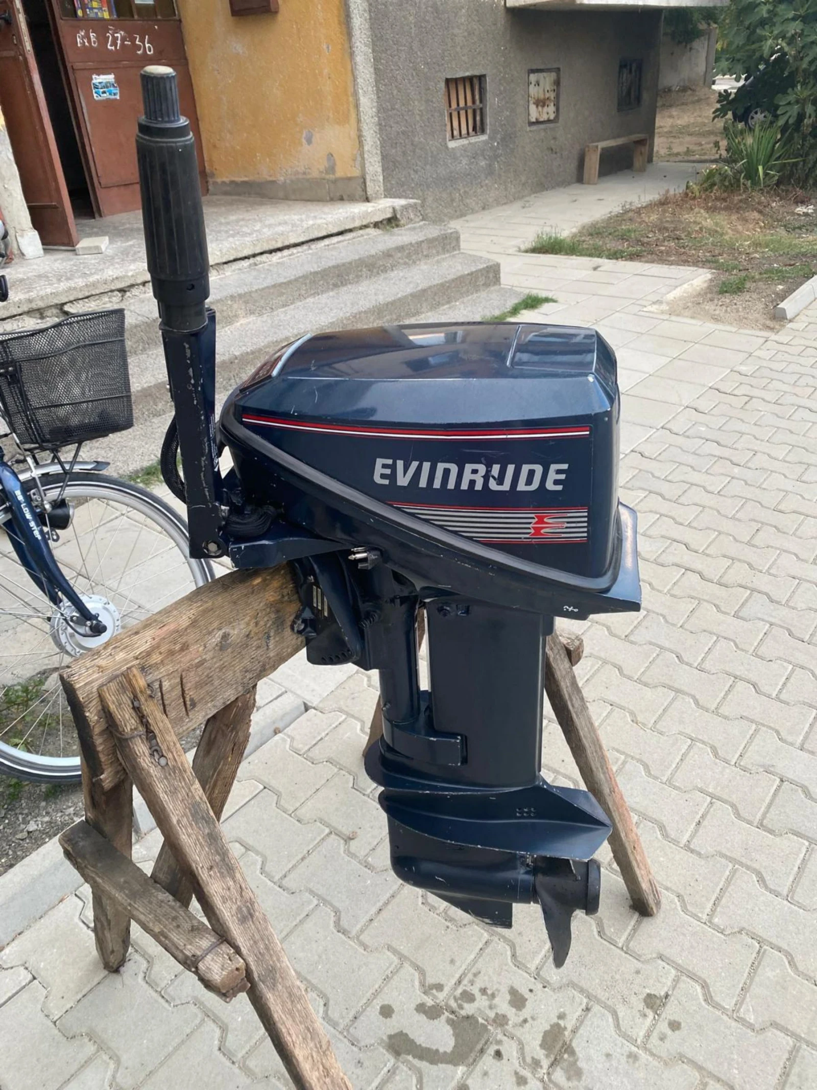   Evinrude 15 | Mobile.bg   3